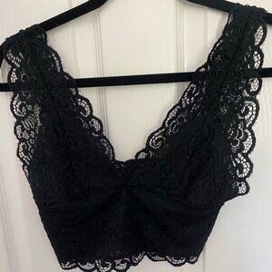 Bebe Black Lace Bralette Size Small Like New